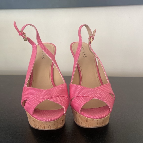Pink fabric Guess peep toe cork heels size 8.5 - Picture 3 of 12